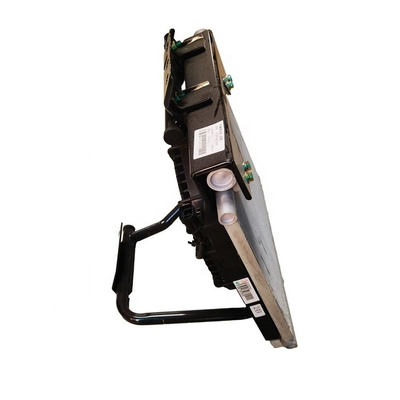 Zware vrachtwagens HOWO Lichte vrachtwagens Onderdelen Aluminium legering Kleurcondensator assemblage